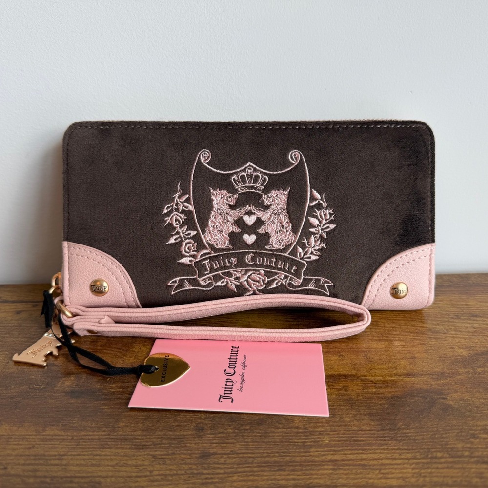 New Juicy Couture New Love Chapter Wallet Clutch Wristlet Pink Large Long Dog